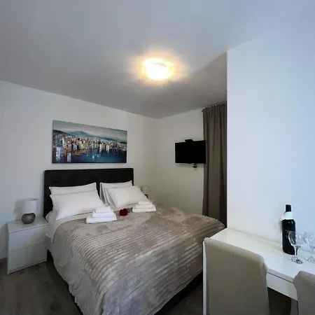 Marija Gostinjska kuća 3*