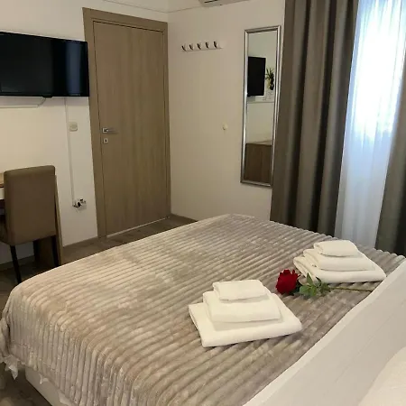 Marija 3* سبليت